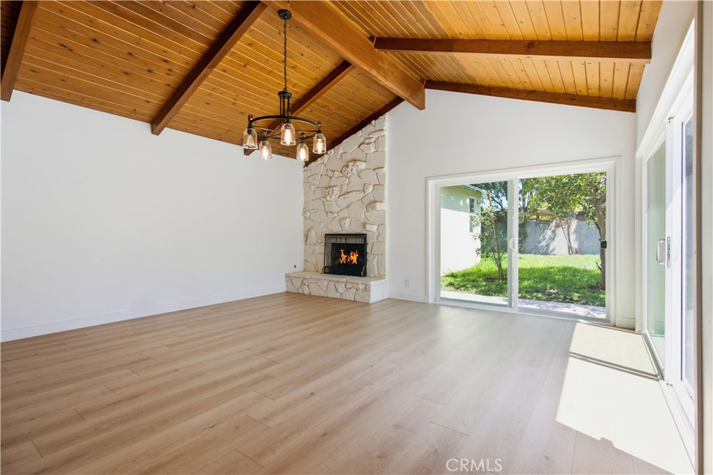 11215 Lull Property Photo 12