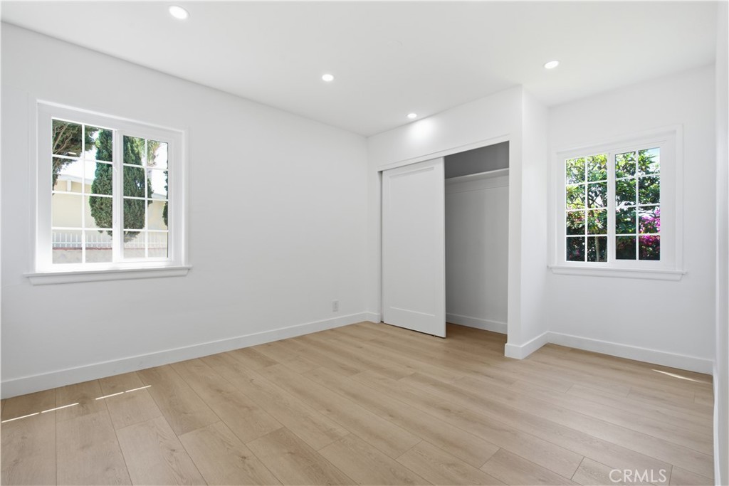 11215 Lull Property Photo 19