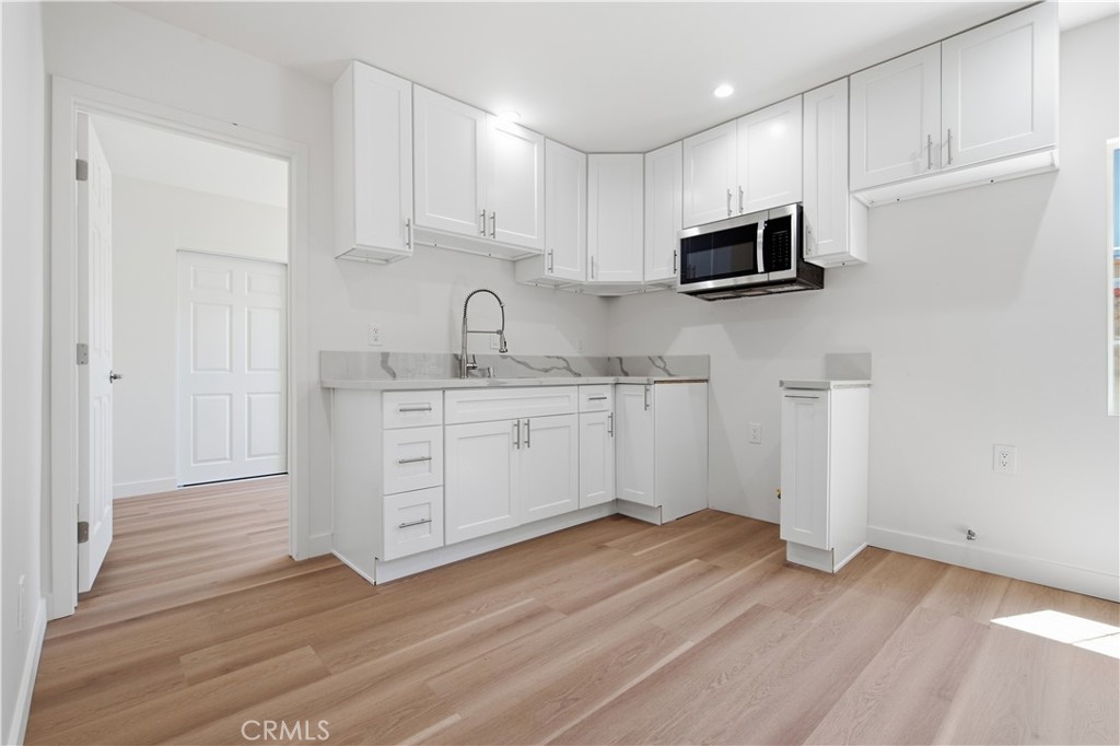 11215 Lull Property Photo 33