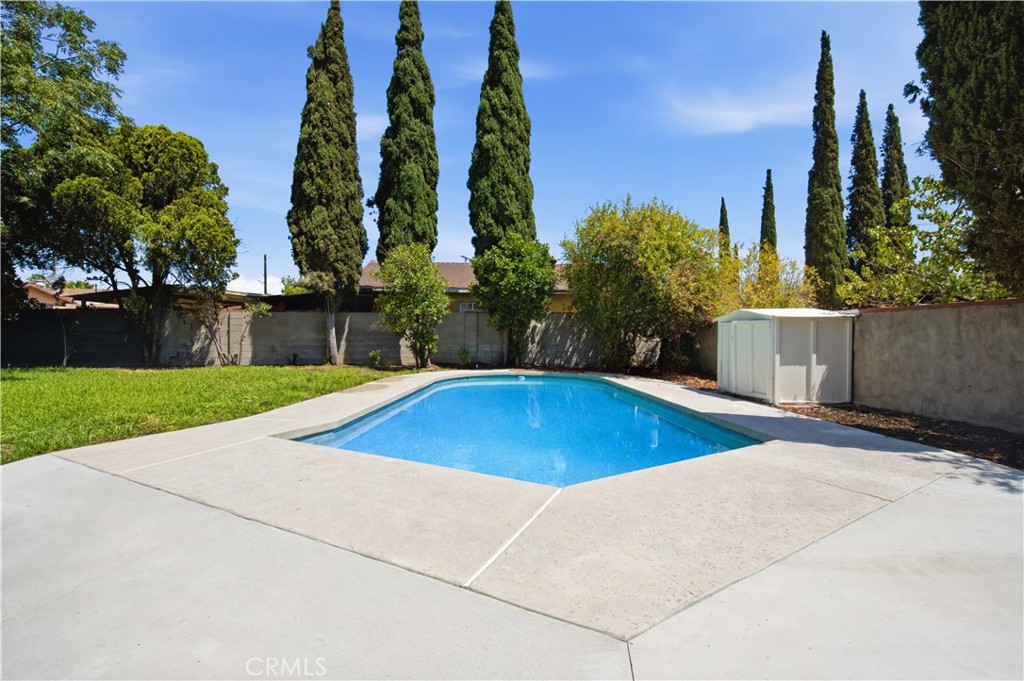 11215 Lull Property Photo 35