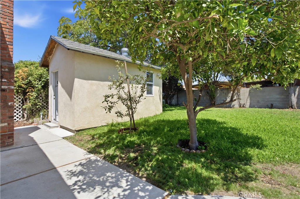 11215 Lull Property Photo 40