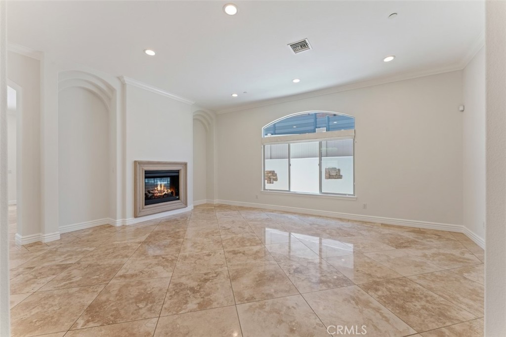 8808 Yates Street Property Photo 7
