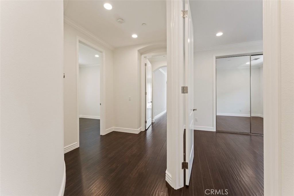 8808 Yates Street Property Photo 30