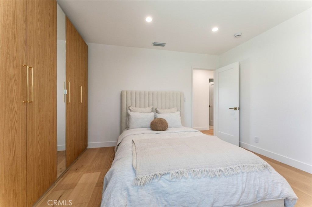 8133 Brimfield Avenue Property Photo 26