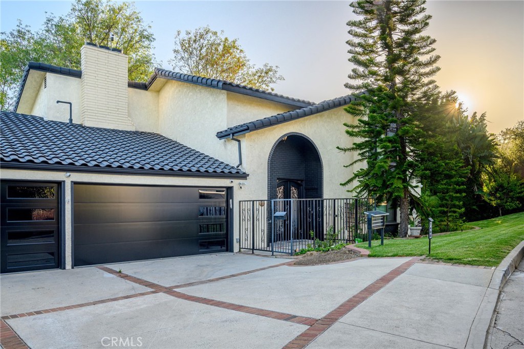 1408 Torres Property Photo 2