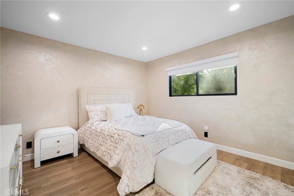 1408 Torres Property Photo 28