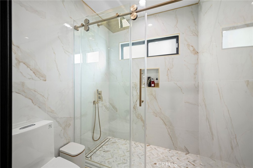 1408 Torres Property Photo 33