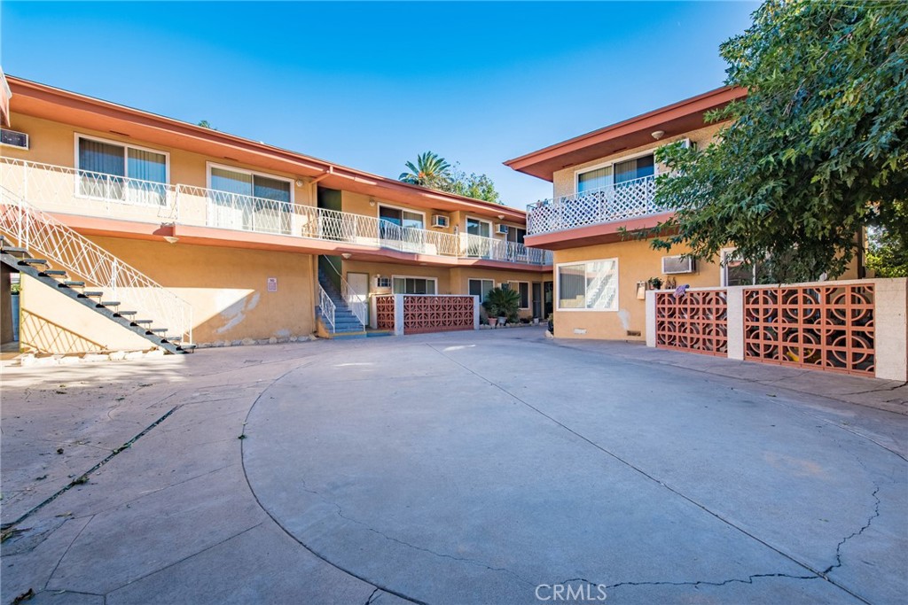 17845 Sherman Way 7 Property Photo 19
