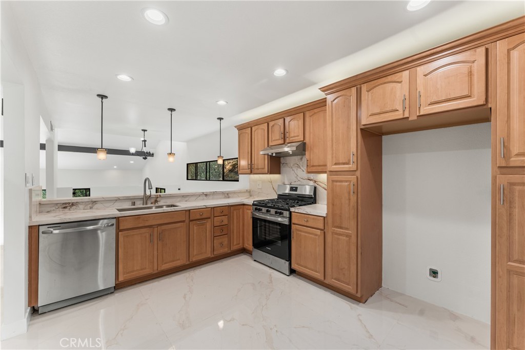77 Barmore Ct Property Photo 19