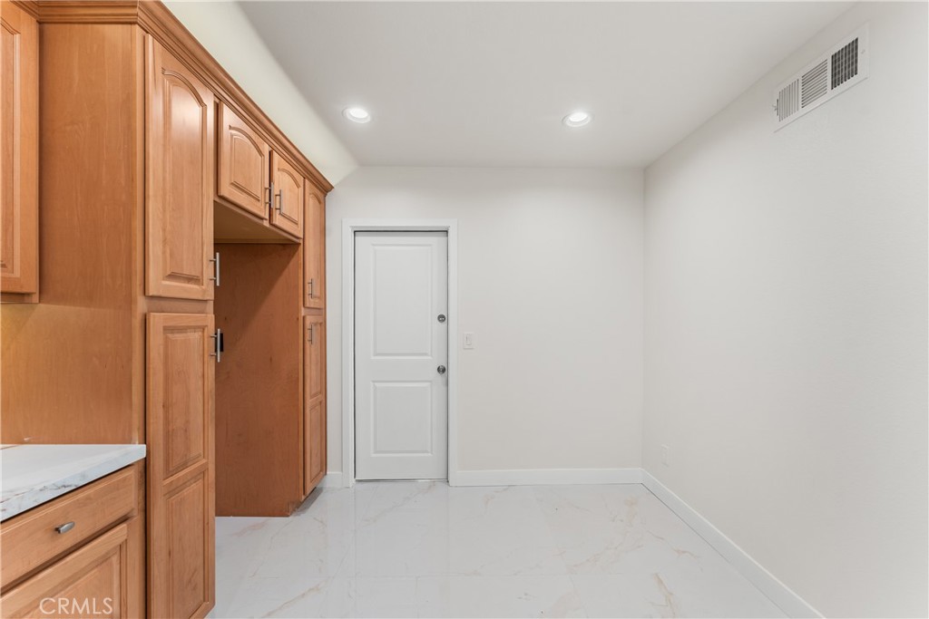 77 Barmore Ct Property Photo 22