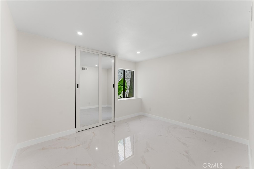 77 Barmore Ct Property Photo 24