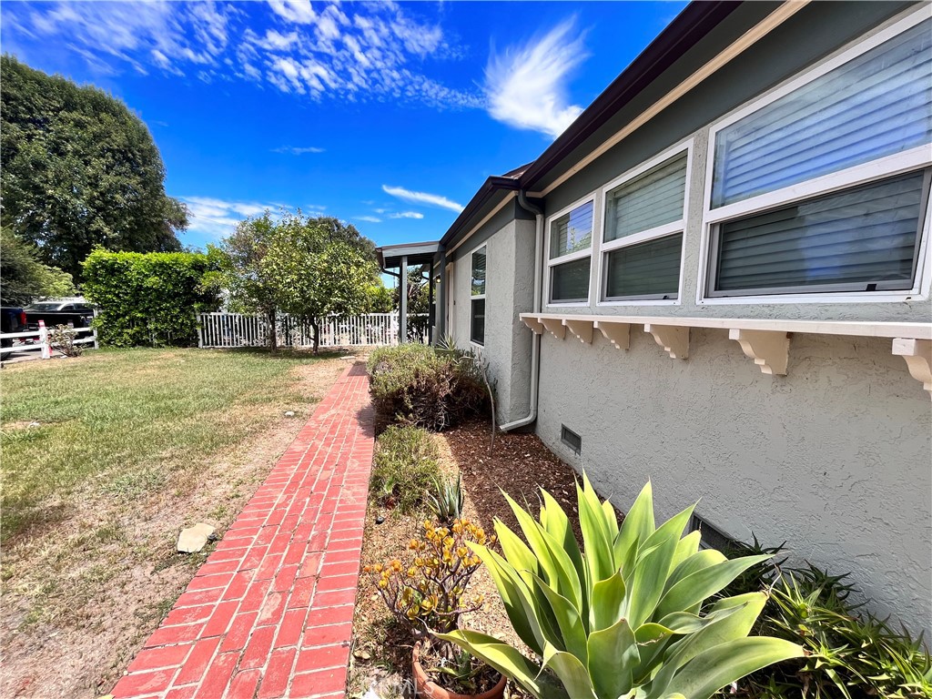 14546 Martha Property Photo 2