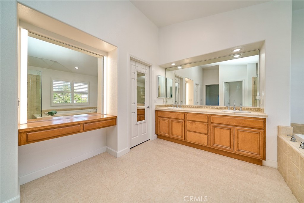 25750 Wallace Place Property Photo 35