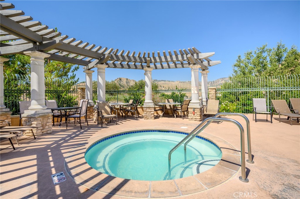 16739 Nicklaus Drive 25 Property Photo 28