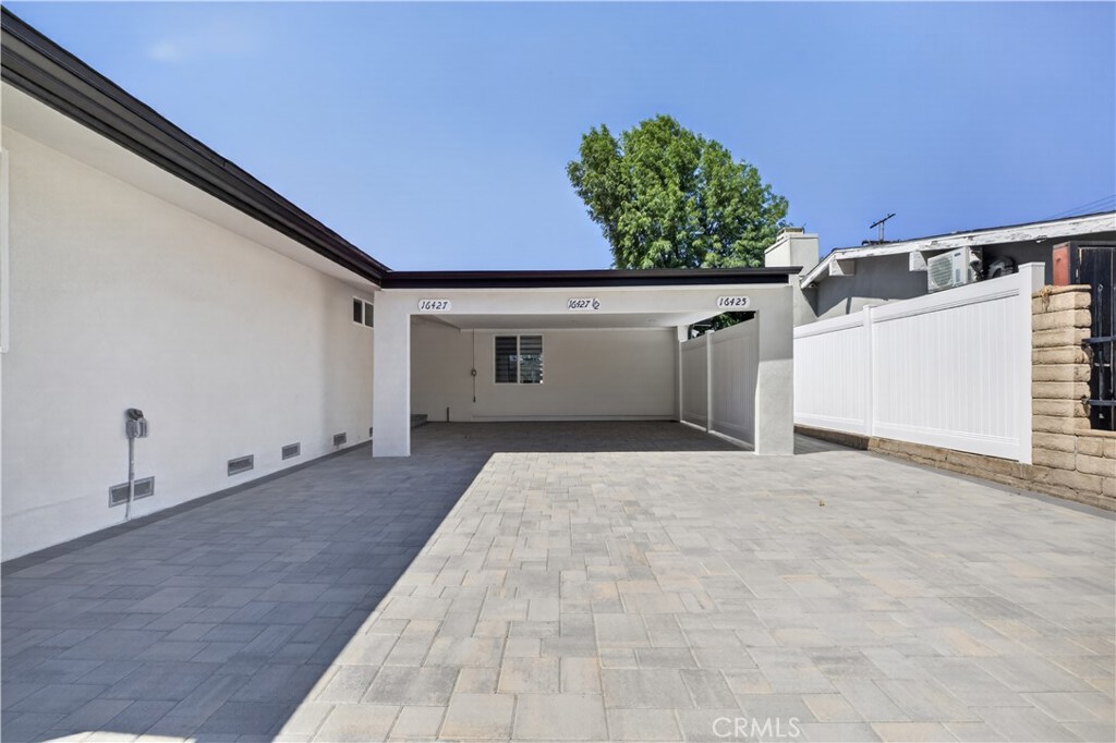 16427 Clymer Street Property Photo 5
