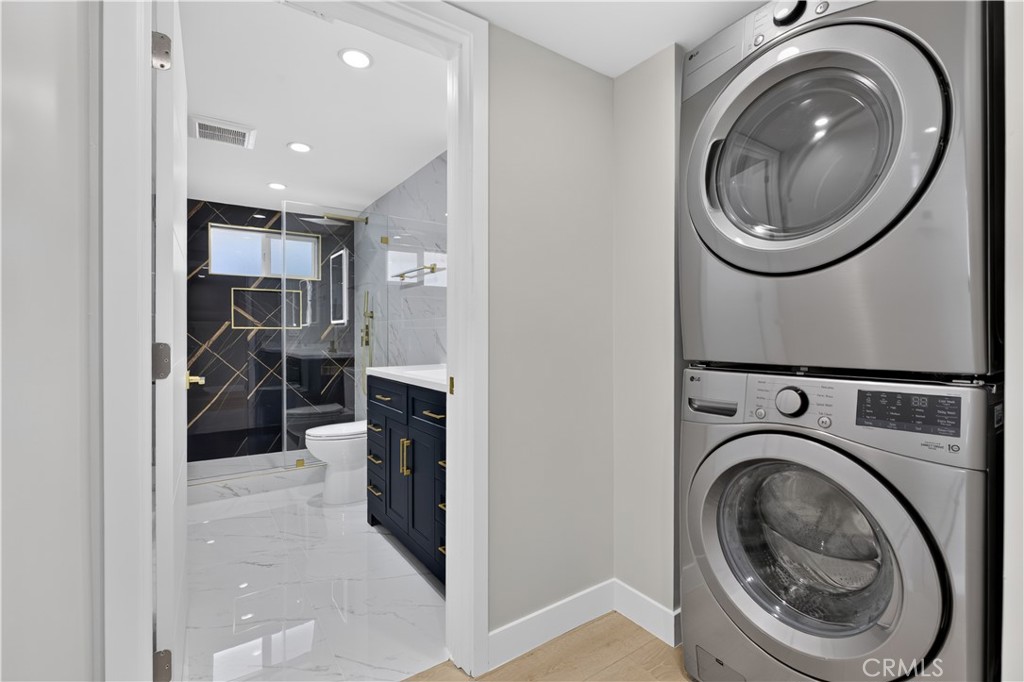 16427 Clymer Street Property Photo 15