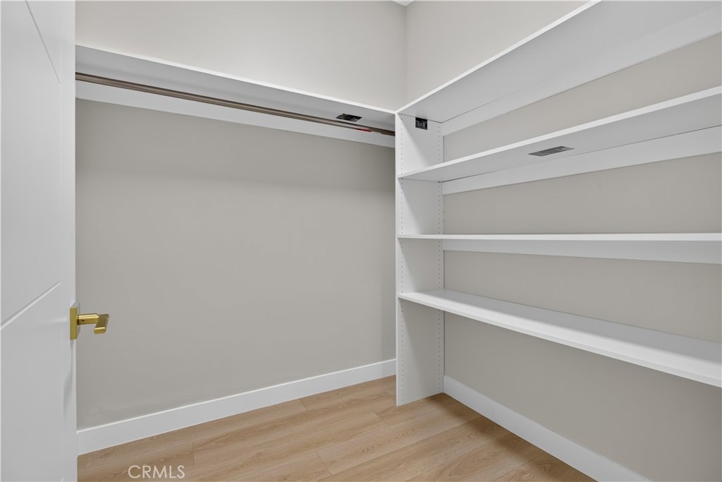16427 Clymer Street Property Photo 21