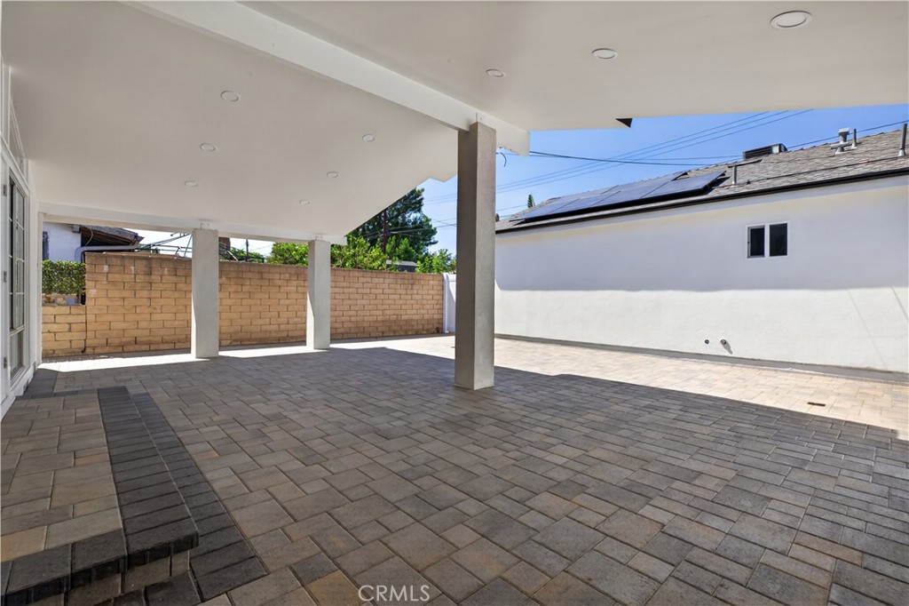 16427 Clymer Street Property Photo 28