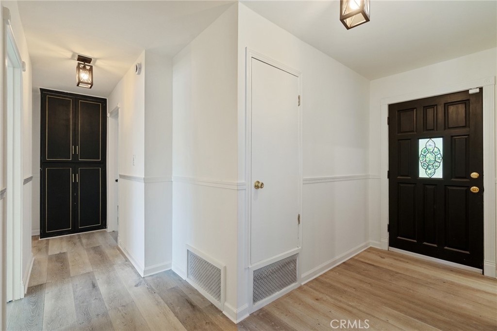 20353 Gault Property Photo 3