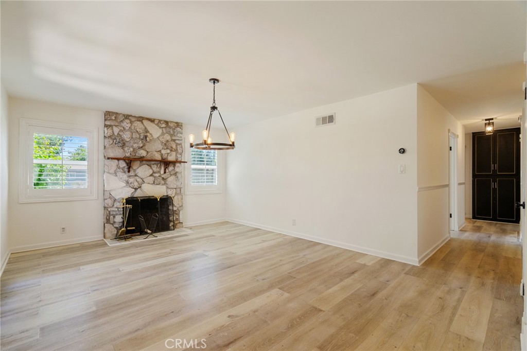 20353 Gault Property Photo 6