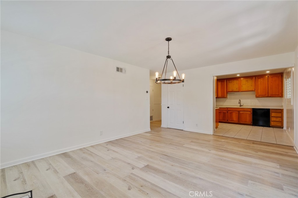 20353 Gault Property Photo 7
