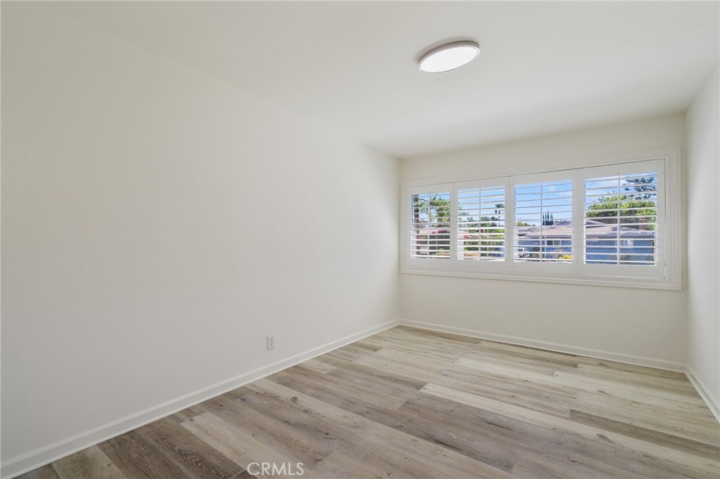 20353 Gault Property Photo 12