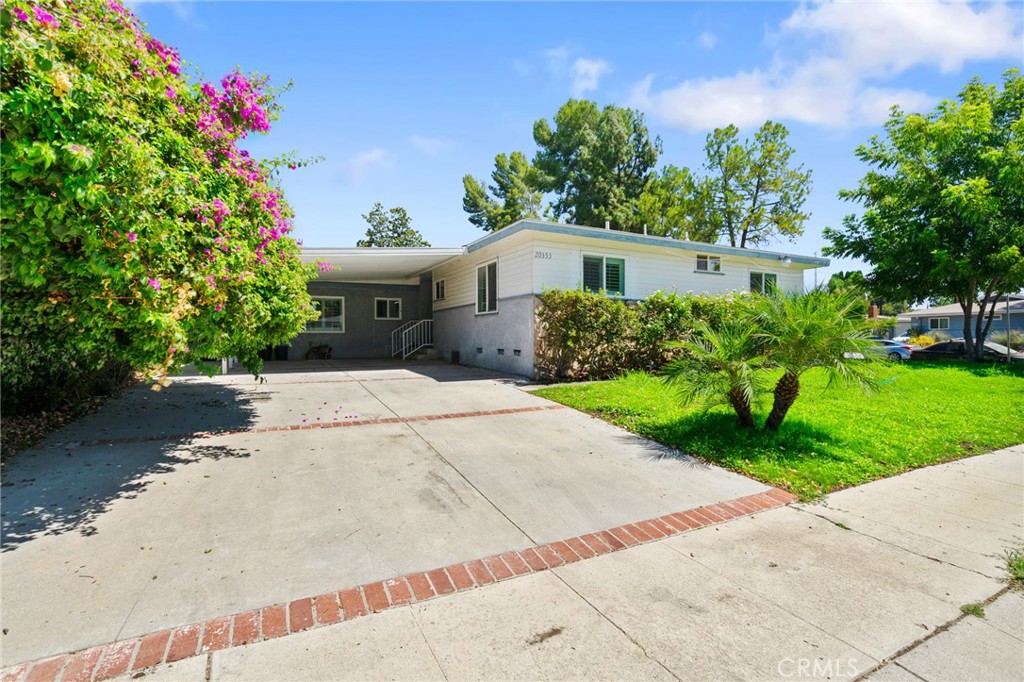20353 Gault Property Photo 31