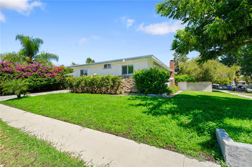 20353 Gault Property Photo 33
