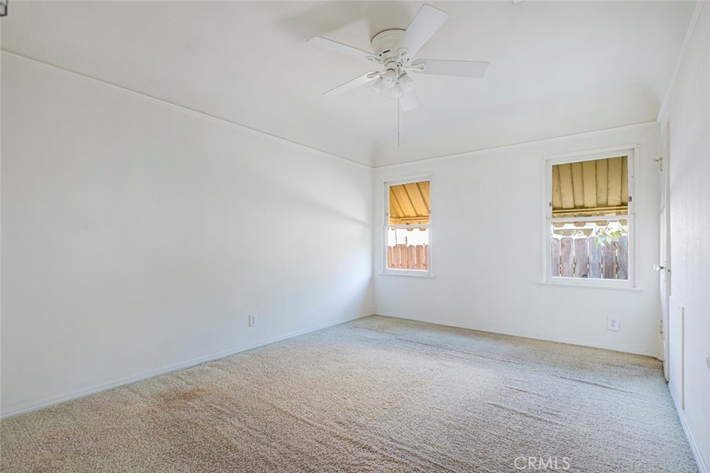 4909 York Property Photo 21