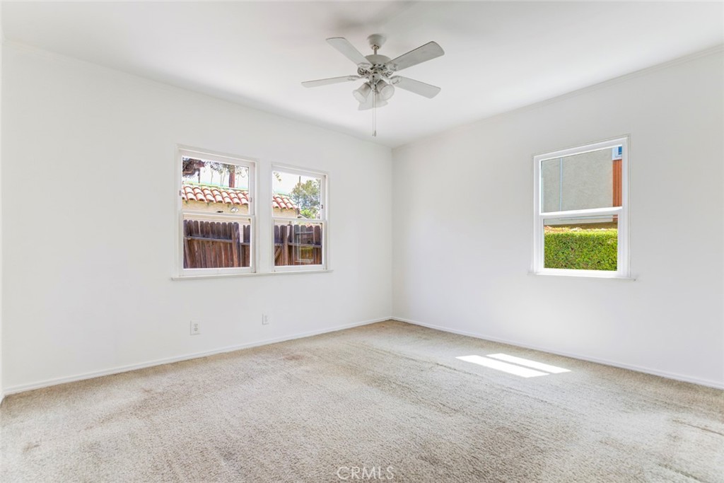 4909 York Property Photo 26