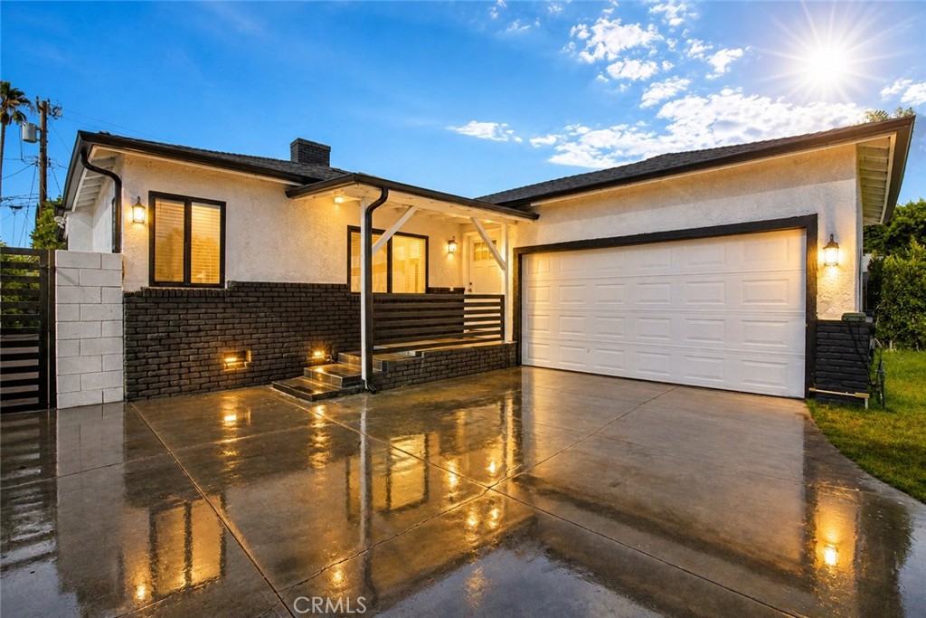 11031 Lull Street Property Photo 1