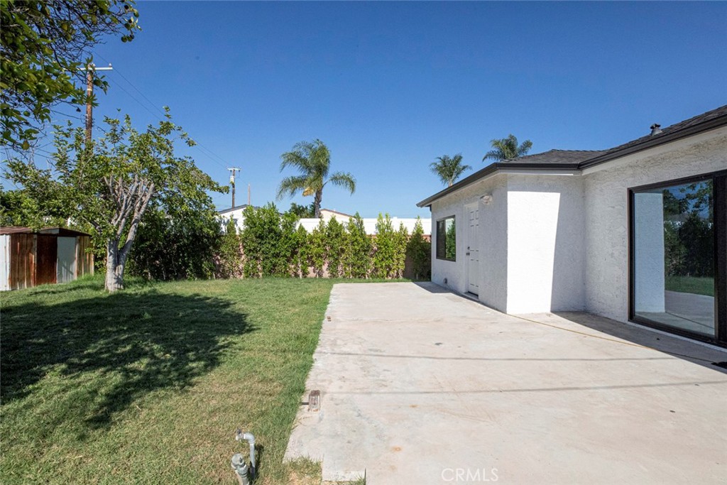 11031 Lull Street Property Photo 38