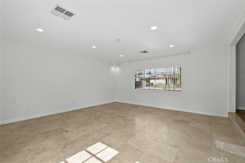 8440 Oakdale Avenue Property Photo 6