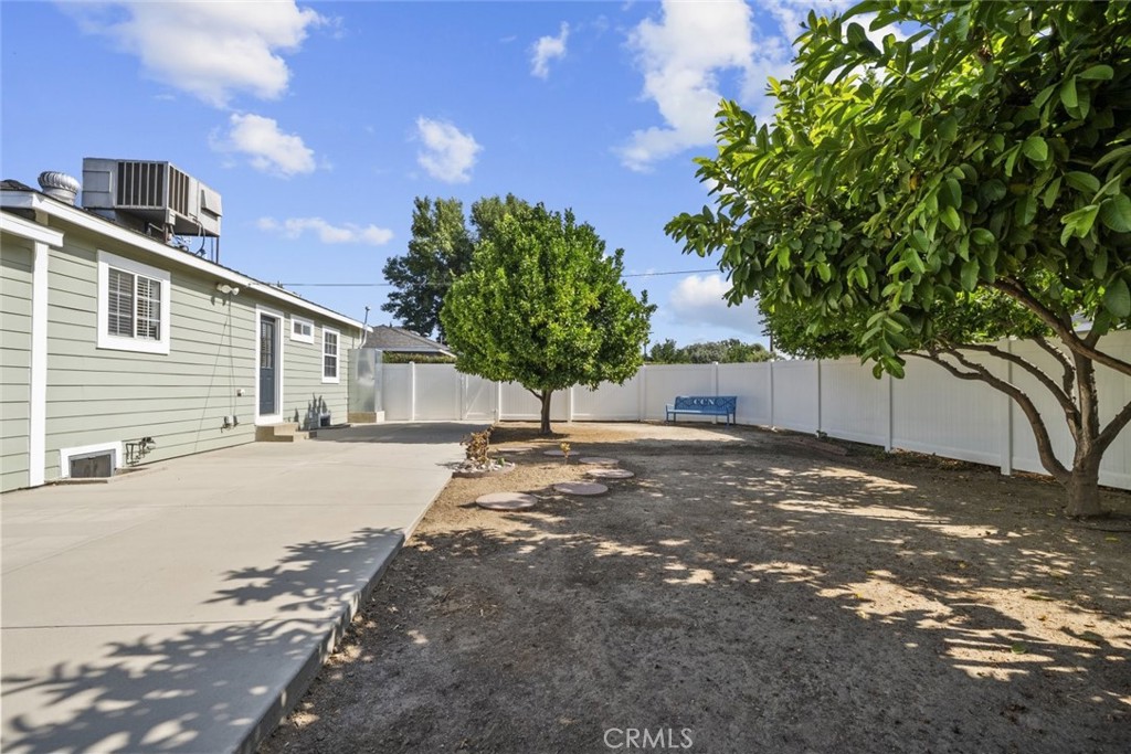 8440 Oakdale Avenue Property Photo 17