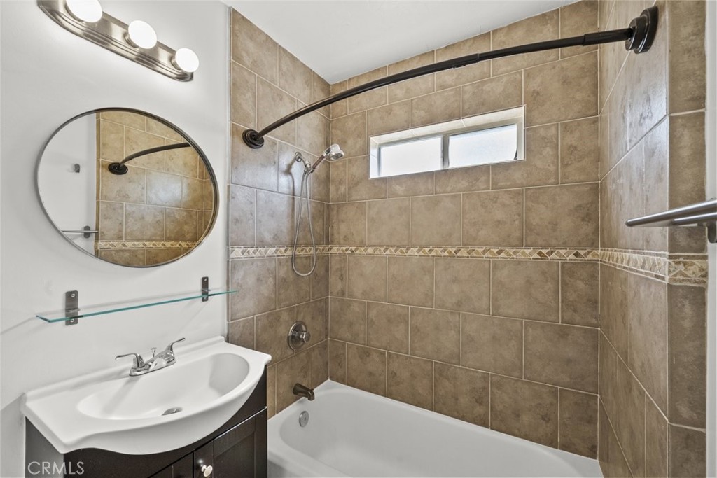 8440 Oakdale Avenue Property Photo 23