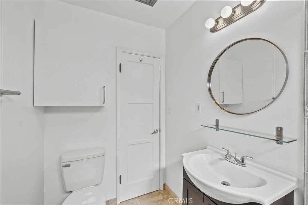 8440 Oakdale Avenue Property Photo 24