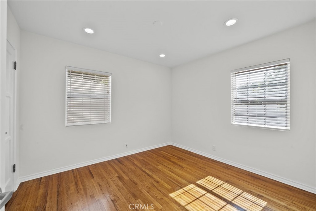 8440 Oakdale Avenue Property Photo 25