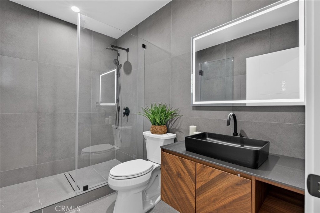 1433 El Rito Property Photo 46