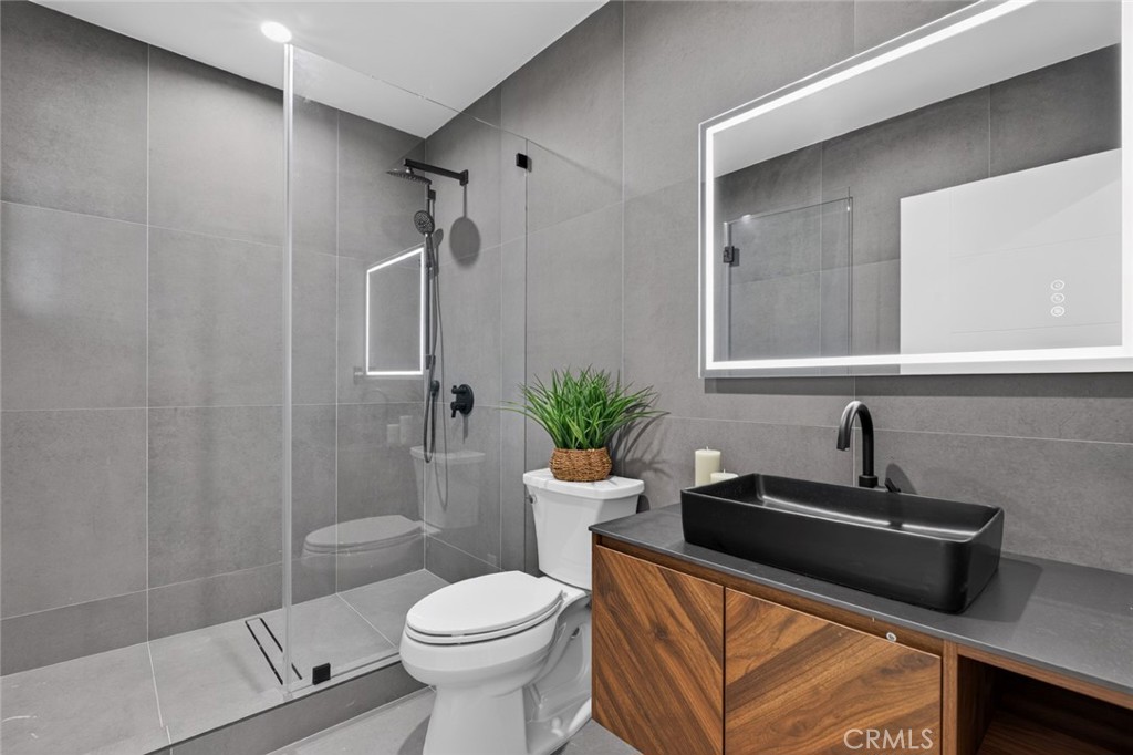 1433 El Rito Property Photo 47