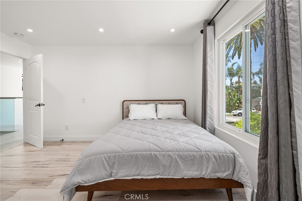 4630 Cedros Avenue Property Photo 29