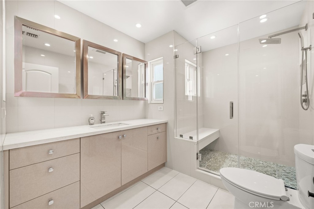 4630 Cedros Avenue Property Photo 34