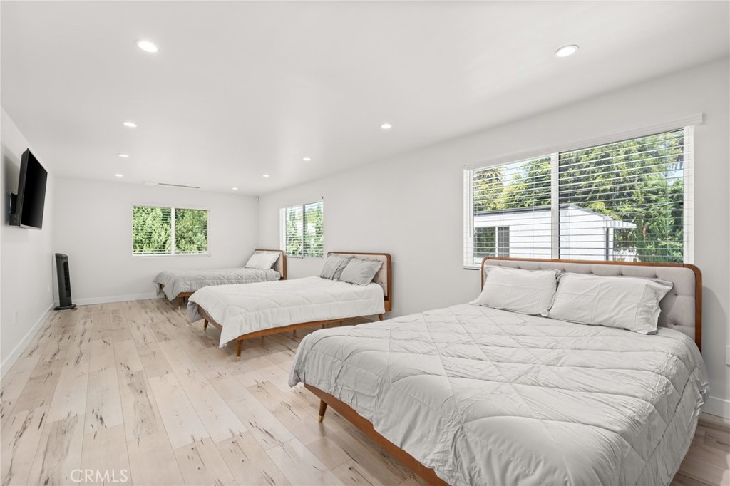 4630 Cedros Avenue Property Photo 36