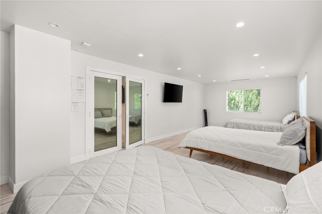 4630 Cedros Avenue Property Photo 37