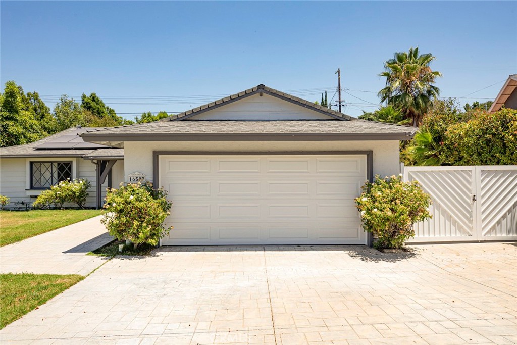 16509 Shamhart Property Photo 5