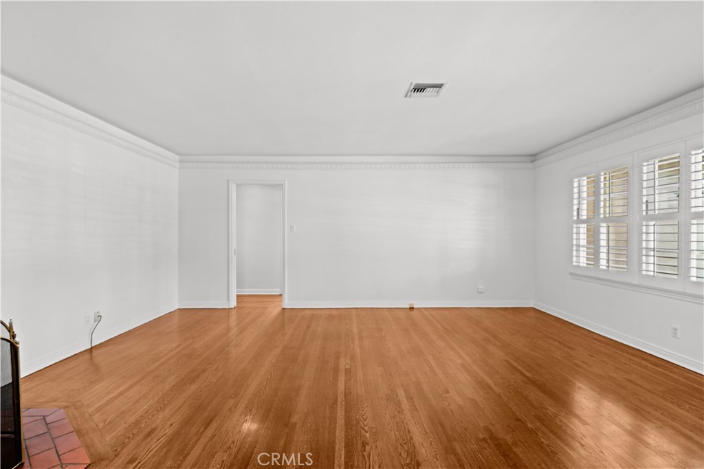 424 Tufts Property Photo 5