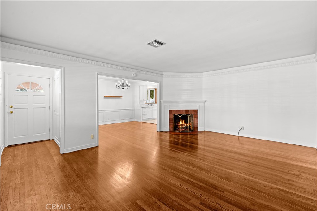 424 Tufts Property Photo 10