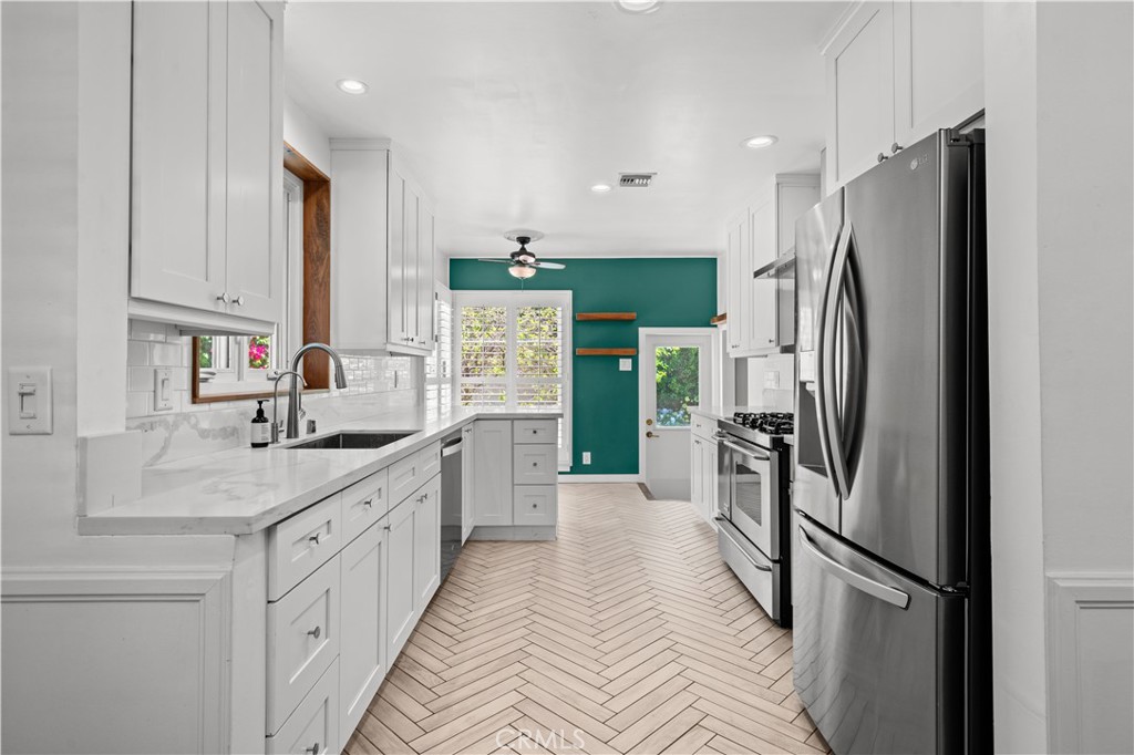 424 Tufts Property Photo 15