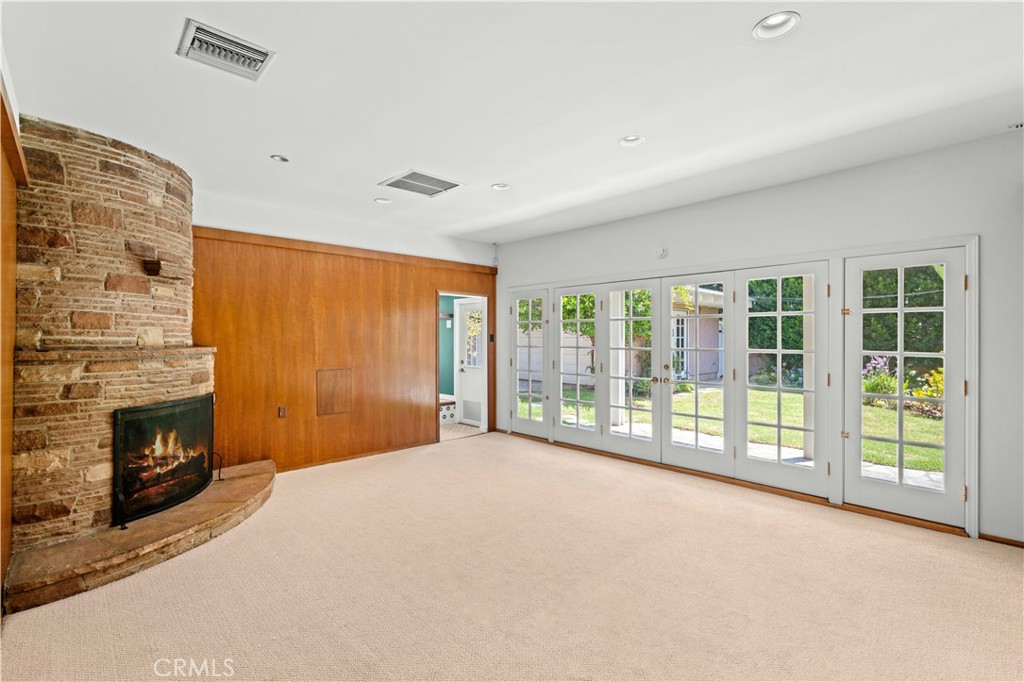 424 Tufts Property Photo 22
