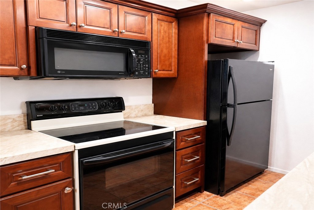 1741 Neil Armstrong 208 Property Photo 3