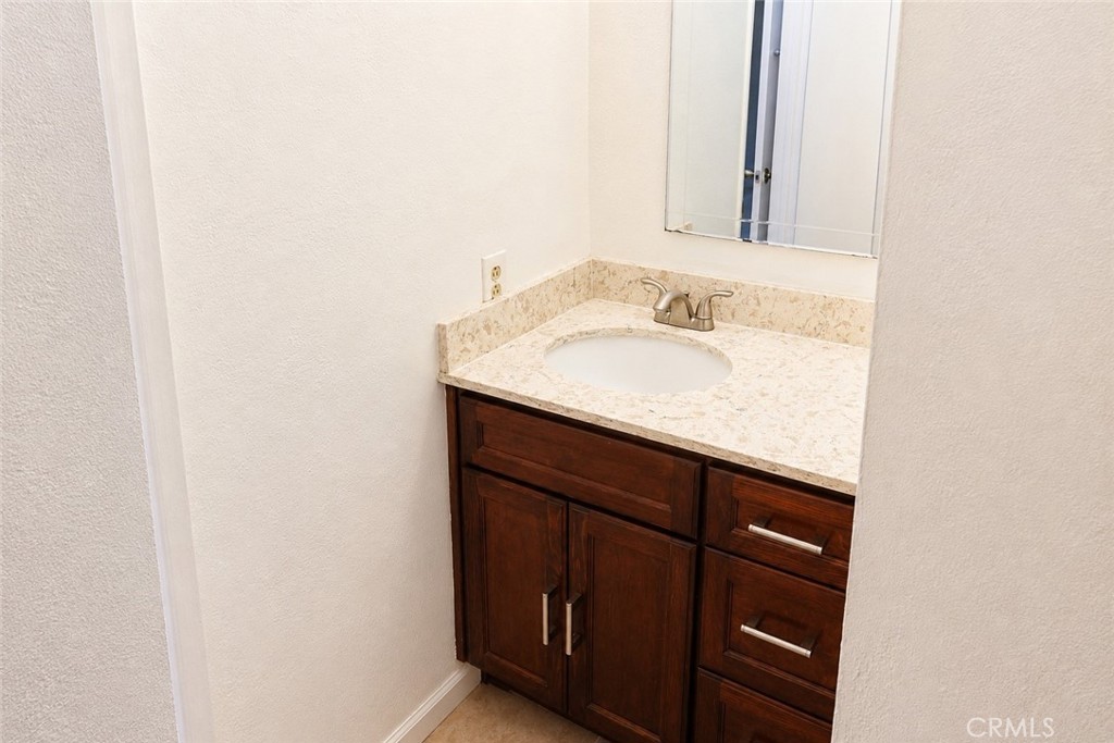 1741 Neil Armstrong 208 Property Photo 7